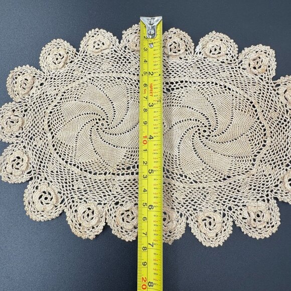Vtg Beige Crochet Lace Doily Rose & Swirl Design 10"x7" Cottage Core Pinwheel - Picture 3 of 8